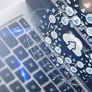 云開發(fā)時(shí)代下，計(jì)算機(jī)軟硬件開發(fā)的融合之路——以安徽新華電腦專修學(xué)院為例